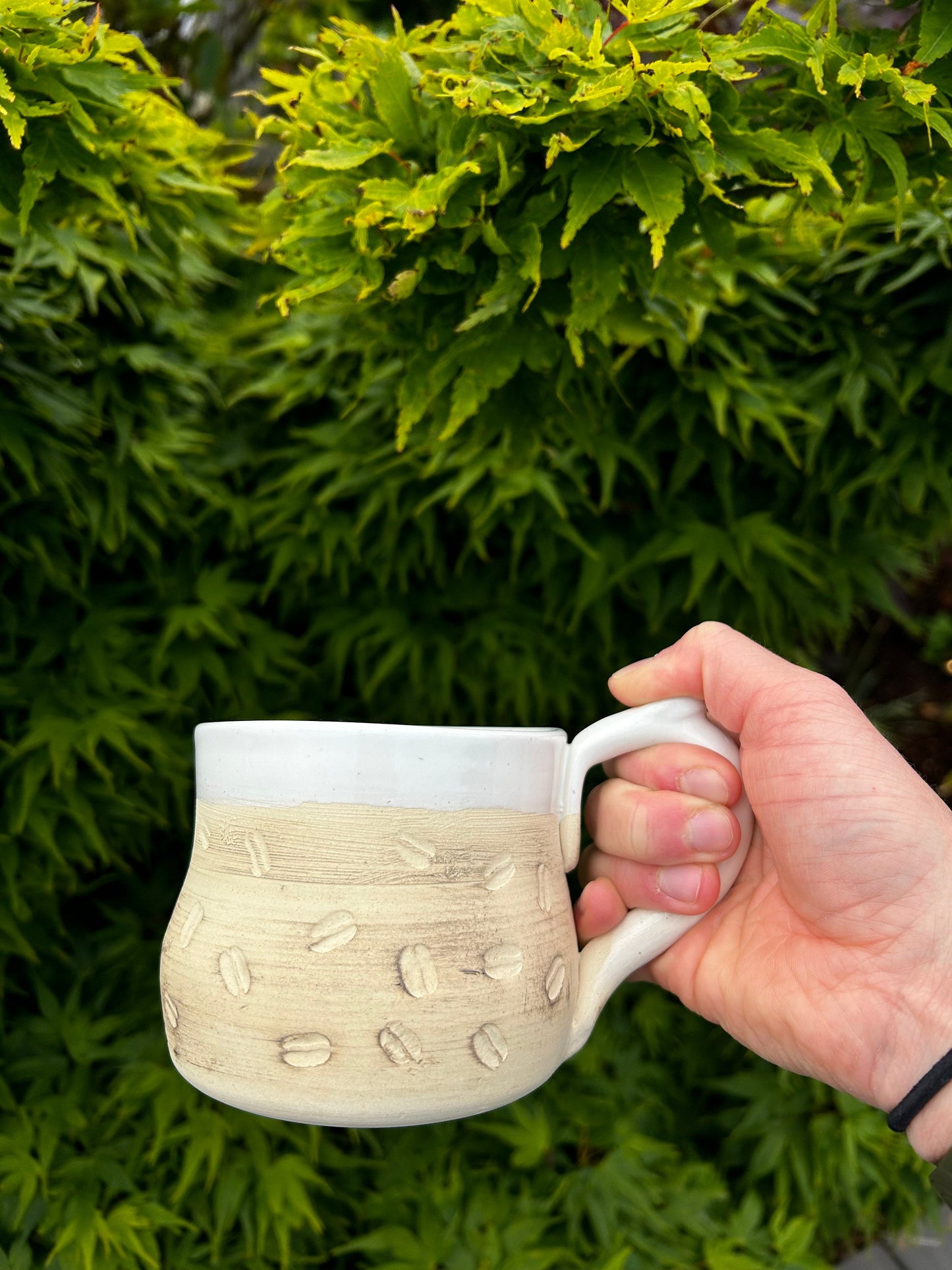 Coffee Bean Imprinted Ceramic Mug Black and White Modern Cozy Mug